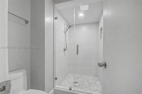 15401 SW 81 Av, Palmetto Bay FL - photo 19 of 36