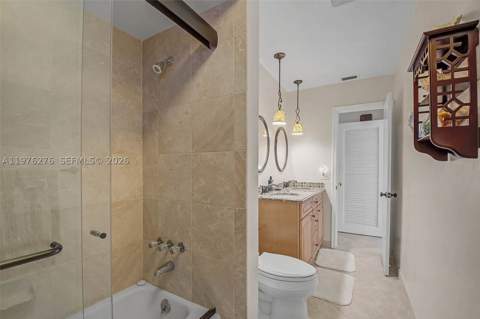 15401 SW 81 Av, Palmetto Bay FL - photo 23 of 36
