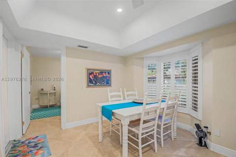 15401 SW 81 Av, Palmetto Bay FL - photo 9 of 36