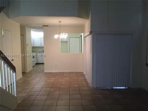331 Ives Dairy Rd 331-10, Miami FL - photo 18 of 19