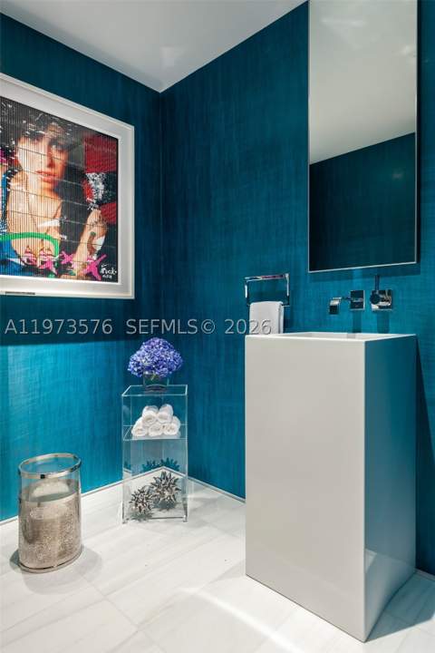 321 Ocean Dr 200, Miami Beach FL - photo 9 of 12