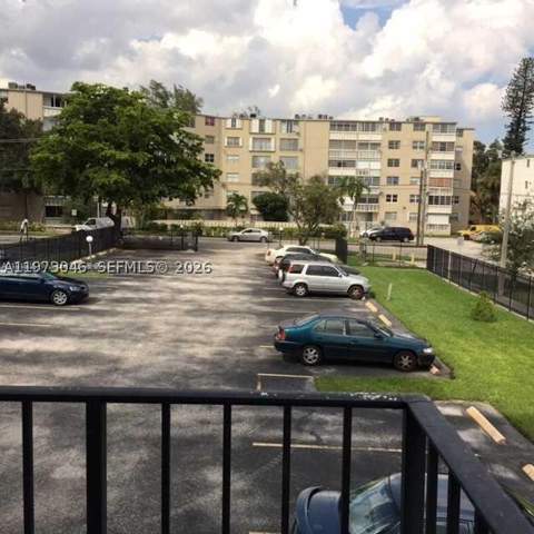 12500 NE 15 Ave 207, North Miami FL - photo 6 of 6
