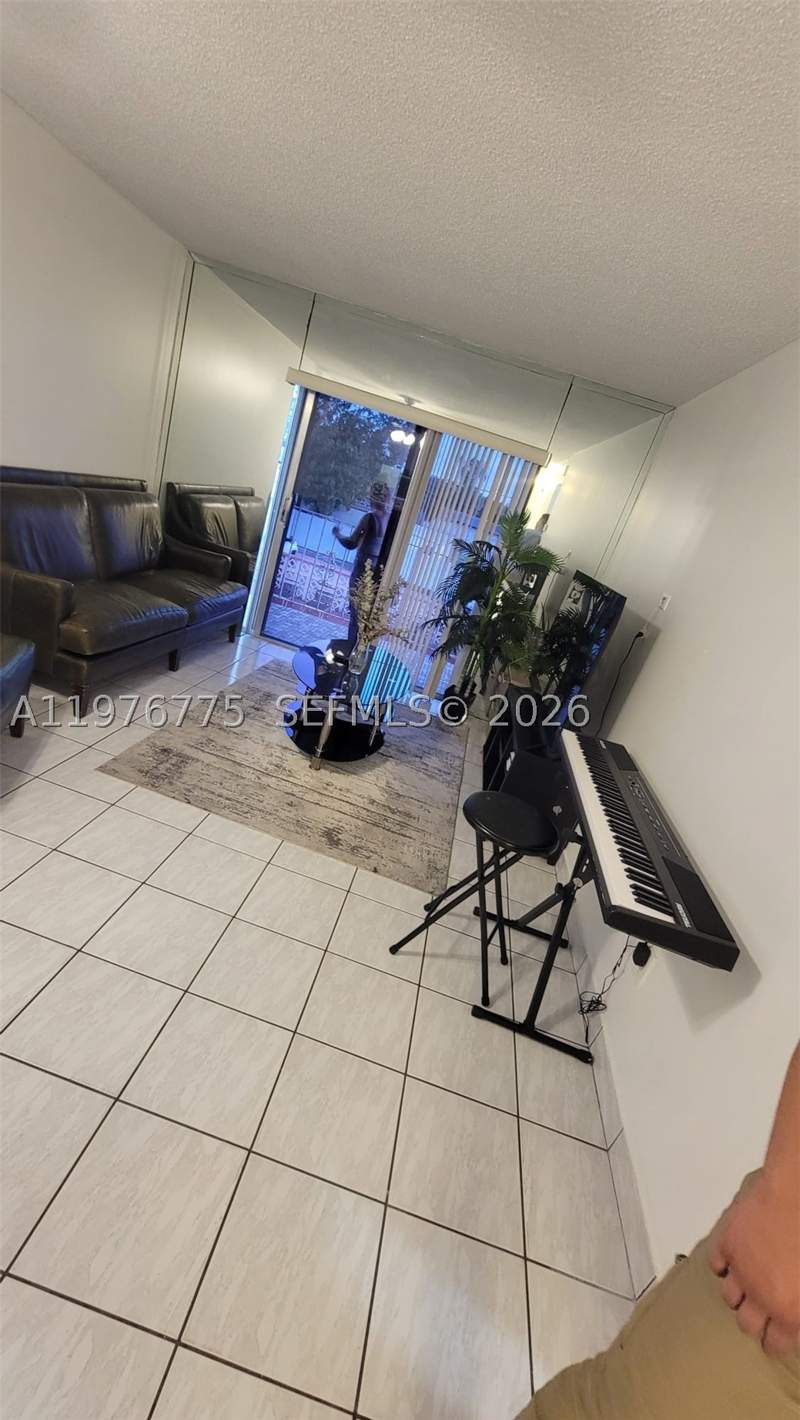 2 bedroom Condominium at 6820 W Flagler St 207, Madrid Terrace Condo, Miami — photo 4
