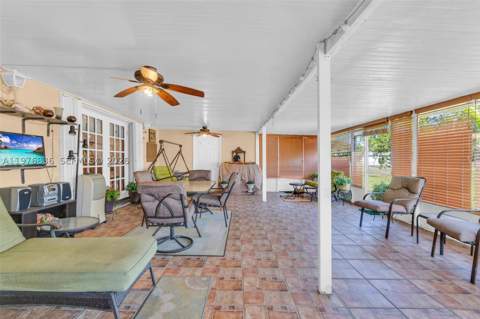 18201 SW 87th Ave, Palmetto Bay FL - photo 20 of 28