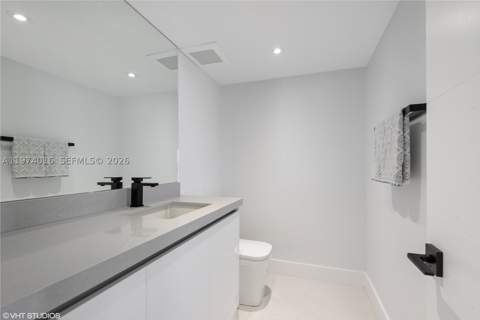 19707 Turnberry Way 28J, Aventura FL - photo 16 of 22