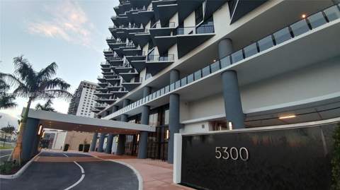5300 Paseo Blvd 1603, Doral FL - photo 9 of 24