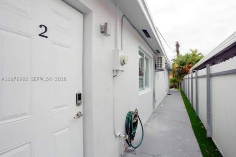 1647 NW 29th Ave, Miami FL - photo 10 of 24