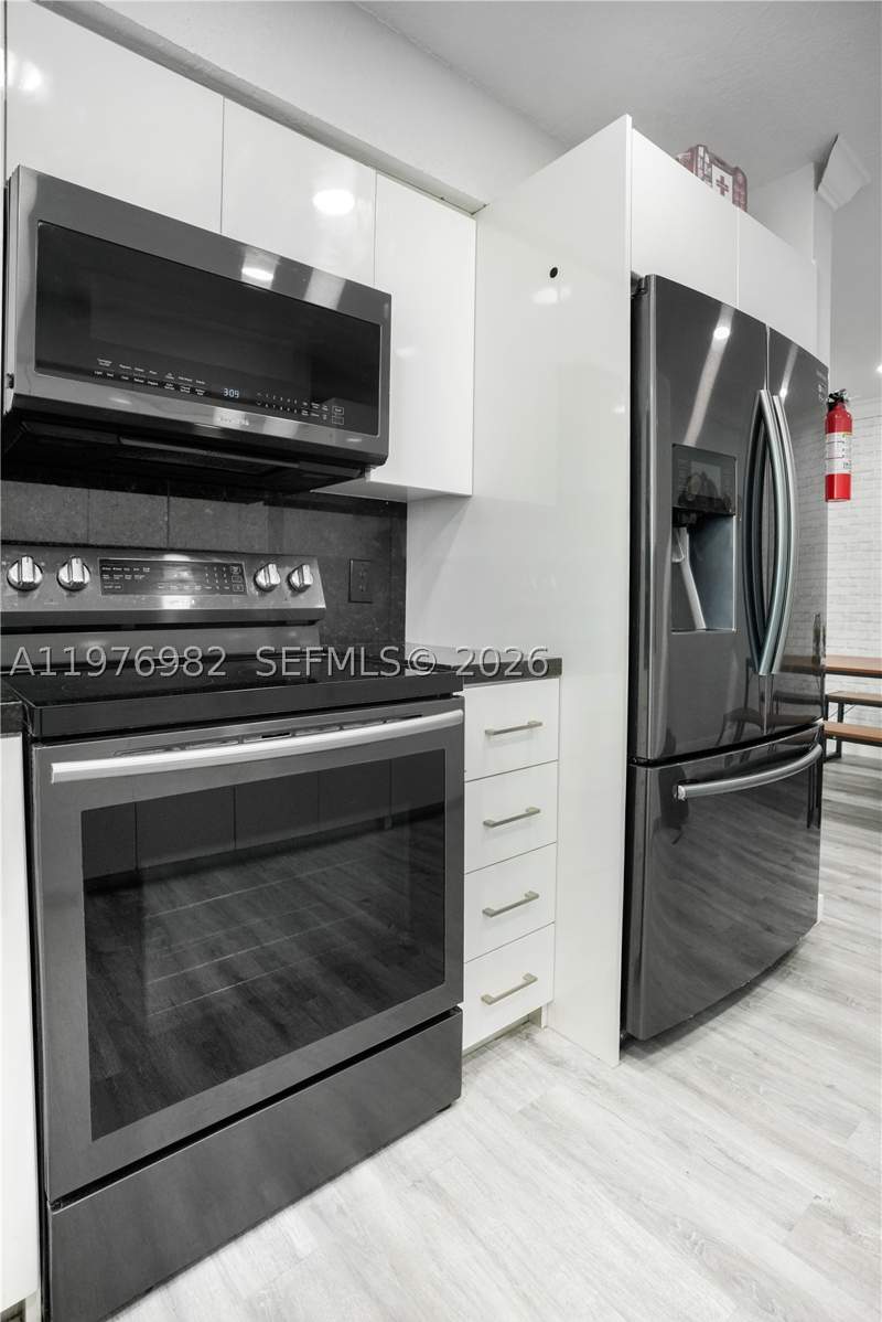 4 bedroom SingleFamilyResidence at 1647 NW 29th Ave, Maysland, Miami — photo 3