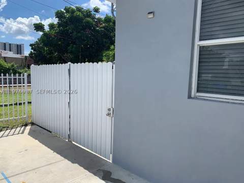 1762 NW 15th St, Miami FL - photo 18 of 22