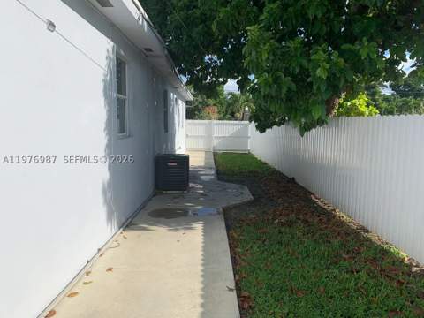 1762 NW 15th St, Miami FL - photo 22 of 22