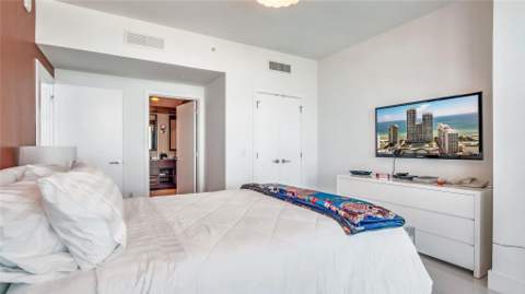 6899 Collins Avenue 1203, Miami Beach FL - photo 21 of 35