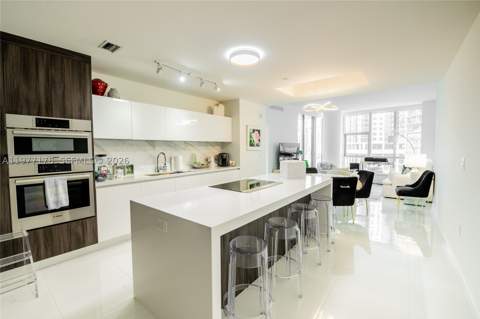 851 NE 1st Ave 811, Miami FL - photo 19 of 22