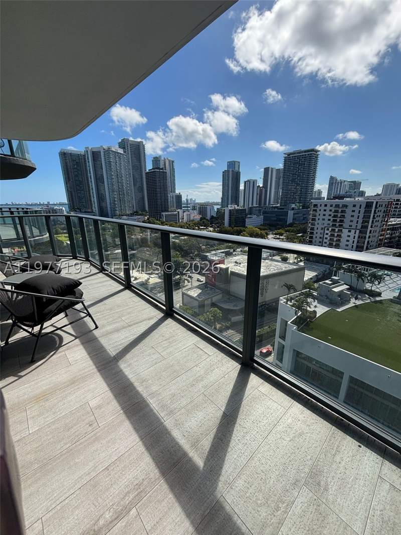 1 bedroom Condominium at 121 NE 34th St 1503, 3401 Midtown Condo, Miami — photo 2