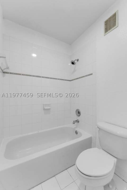 17040 SW 137th Pl, Miami FL - photo 18 of 29