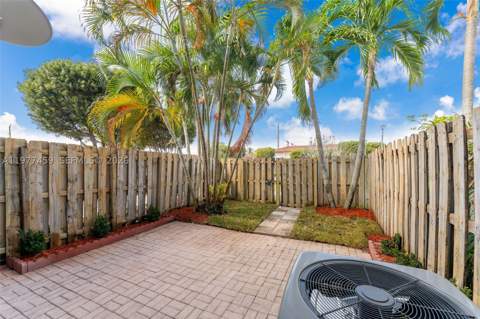 17040 SW 137th Pl, Miami FL - photo 23 of 29