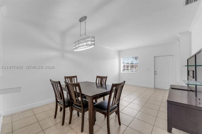 2 bedroom Townhouse at 17040 SW 137th Pl, Cazadores Sub, Miami — photo 4