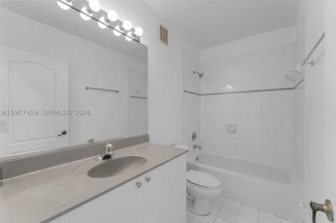 17040 SW 137th Pl, Miami FL - photo 9 of 29