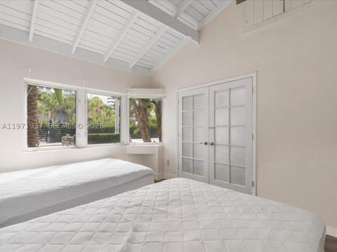 8934 Harding Ave, Surfside FL - photo 24 of 39