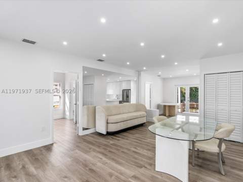 8934 Harding Ave, Surfside FL - photo 8 of 39