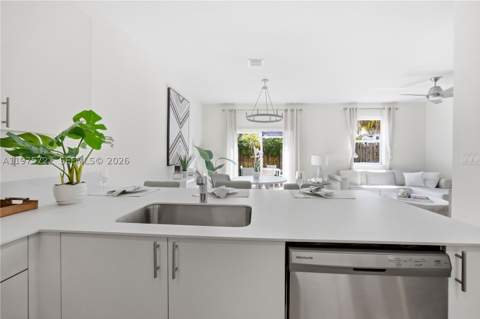 13074 SW 233rd Ter, Homestead FL - photo 14 of 43