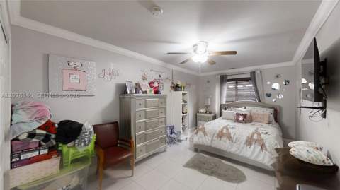 705 NW 8th Ave, Florida City FL - photo 12 of 41