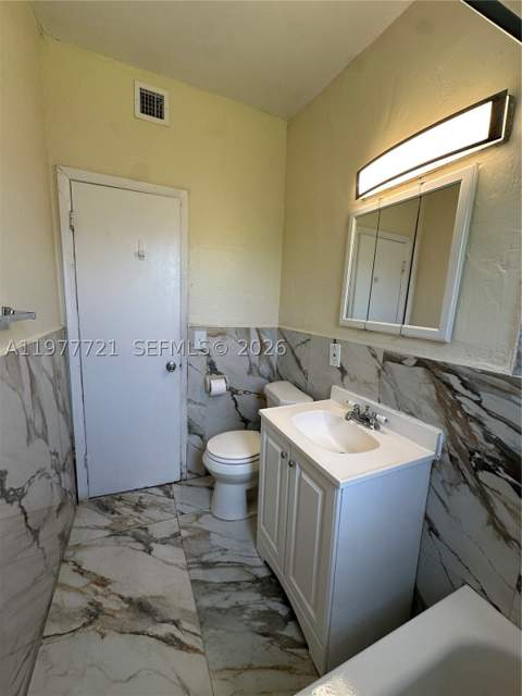 10761 SW 221st St, Miami FL - photo 10 of 32
