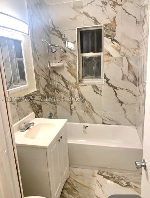 10761 SW 221st St, Miami FL - photo 11 of 32