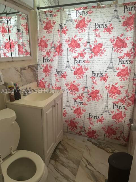 10761 SW 221st St, Miami FL - photo 12 of 32