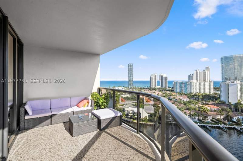 2 bedroom Condominium at 19667 Turnberry Way 20B, Turnberry Isle South Cond, Aventura — photo 4