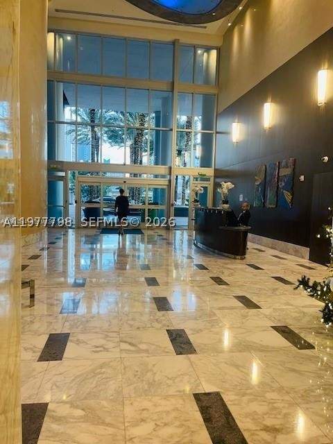 185 SW 7th St 1605, Miami FL - photo 7 of 22
