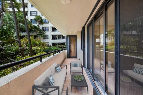 170 Ocean Lane Dr 310, Key Biscayne FL - photo 15 of 41