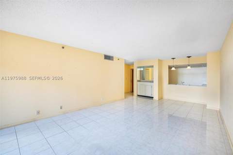 170 Ocean Lane Dr 310, Key Biscayne FL - photo 8 of 41