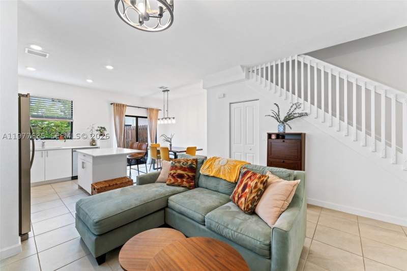 3 bedroom Villa at 11755 SW 246th Ter, Silver Palm Residential H, Homestead — photo 2