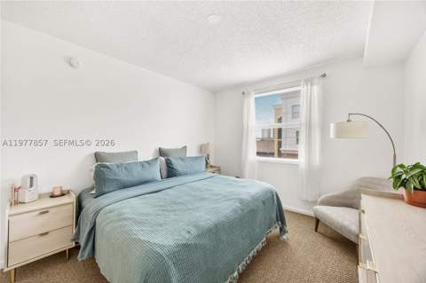 17100 N Bay Rd 1810, Sunny Isles Beach FL - photo 18 of 36
