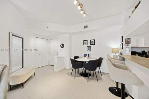 17100 N Bay Rd 1810, Sunny Isles Beach FL - photo 6 of 36