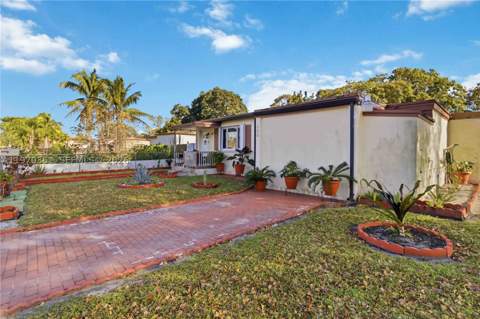 380 NW 133rd St, North Miami FL - photo 8 of 35