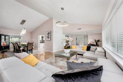 1173 NE 104th St, Miami Shores FL - photo 17 of 96