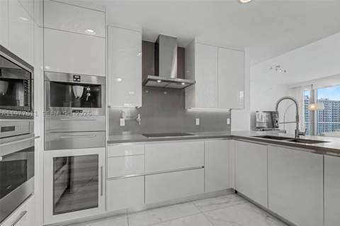 17475 Collins Ave 904, Miami Beach FL - photo 12 of 44