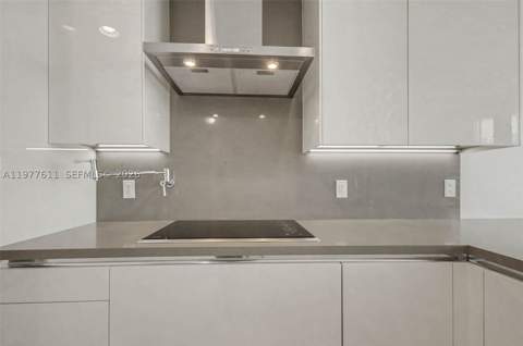 17475 Collins Ave 904, Miami Beach FL - photo 15 of 44