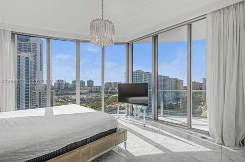 17475 Collins Ave 904, Miami Beach FL - photo 18 of 44