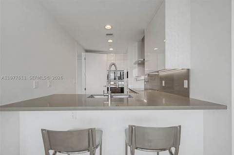 17475 Collins Ave 904, Miami Beach FL - photo 23 of 44