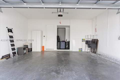 4395 NW 80th Ct, Doral FL - photo 18 of 44