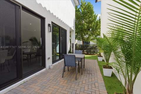 4395 NW 80th Ct, Doral FL - photo 23 of 44