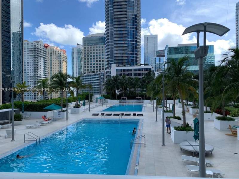 2 bedroom Condominium at 950 Brickell Bay Dr 1107, The Plaza, Miami — photo 3