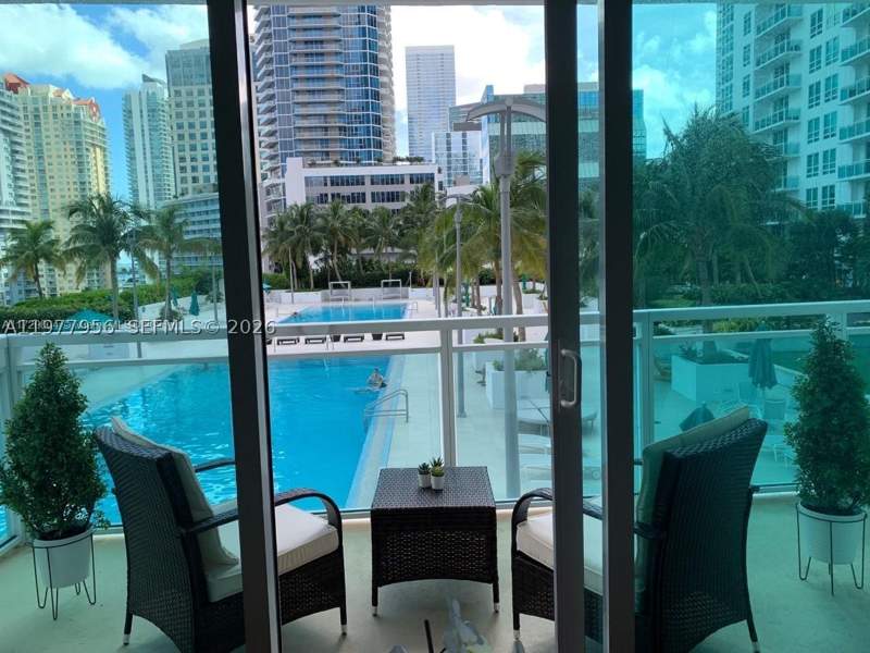 2 bedroom Condominium at 950 Brickell Bay Dr 1107, The Plaza, Miami — photo 5