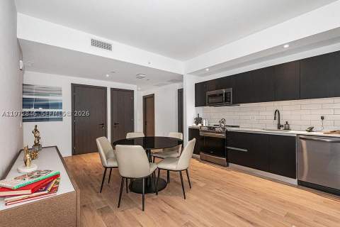 398 NE 5th St 2418, Miami FL - photo 12 of 34
