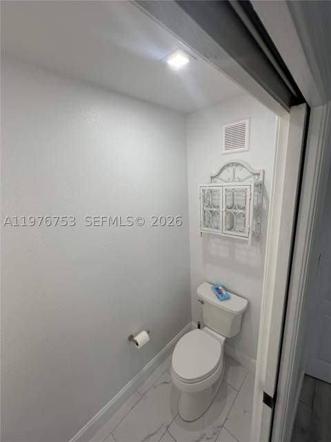 9000 W Flagler St 1, Miami FL - photo 14 of 46
