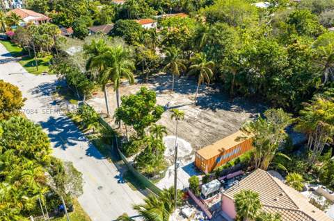 2880 Fairgreen Dr, Miami Beach FL - photo 13 of 15