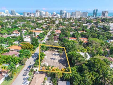 2880 Fairgreen Dr, Miami Beach FL - photo 8 of 15