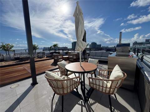 1930 Bay Dr 4, Miami Beach FL - photo 11 of 63